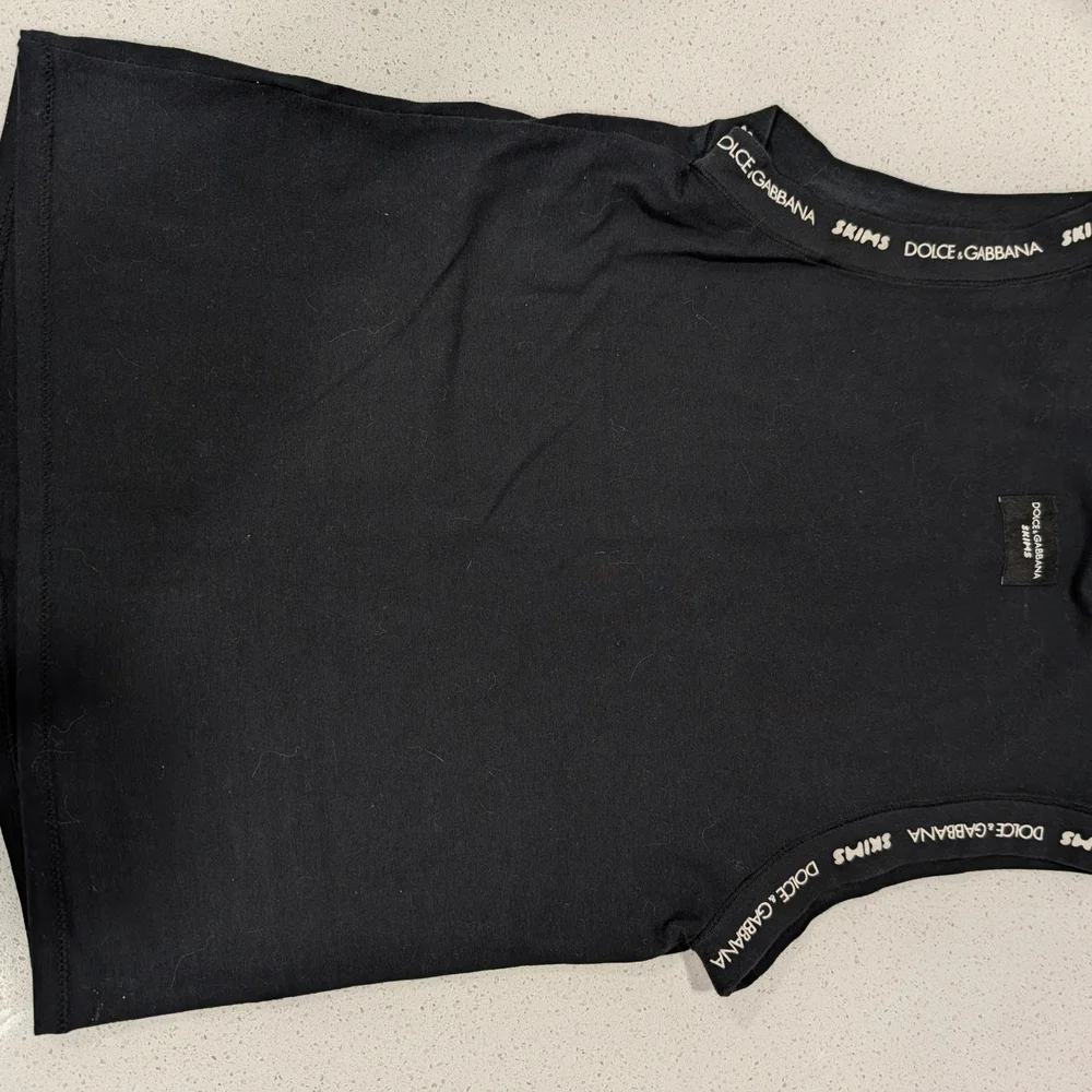 Dolce & Gabbana Black Tank with Logo Detail - Picture 2 of 4